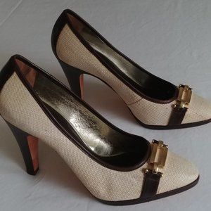Banana Republic linen-look cream colored pumps